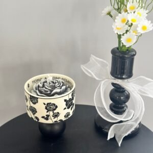Minimalist Noir Rose Ceramic Candle